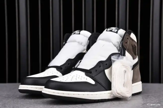 RETRO 555088-105 AIR DARK 1 JORDAN HIGH MOCHA 0515